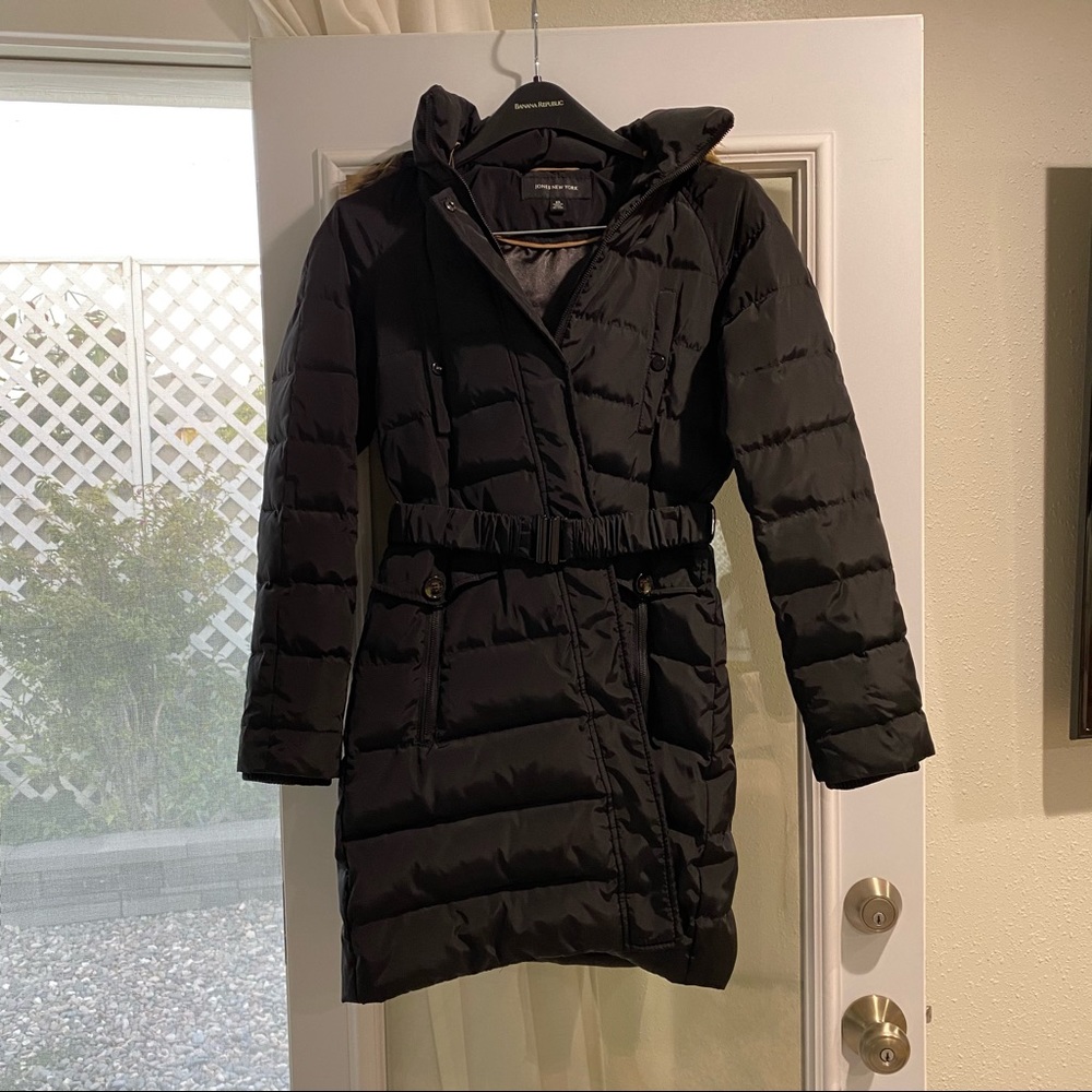 Jones New York Black Puffer Jacket w/ Faux Fur